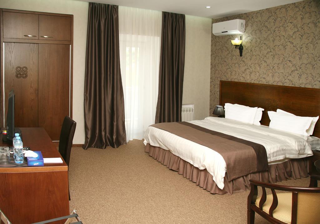 Old Metekhi Hotel Tbilisi Esterno foto